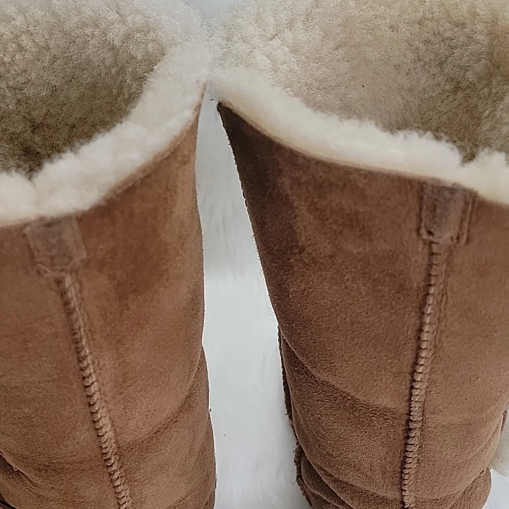 UGG Bailey Button Triplet Tall Chestnut‎ Suede Shearling Mid Calf Pull On Boots